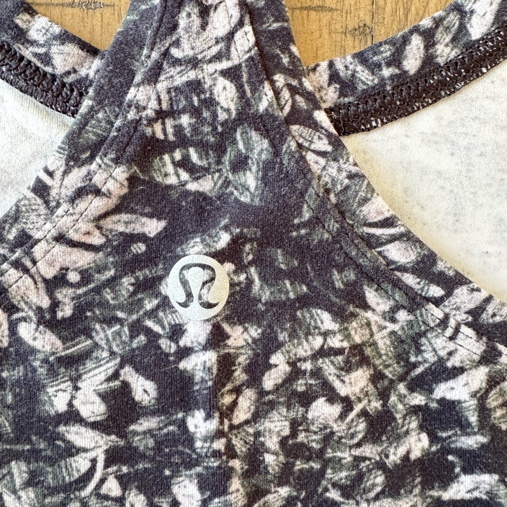 Lululemon Athletica Black and White Patterned Tank Top - Picture 6 of 8